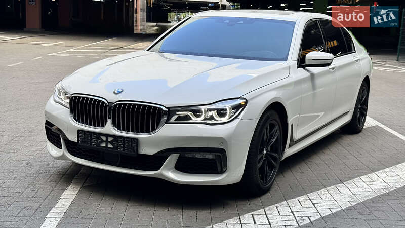Седан BMW 7 Series 2018 в Киеве фото 3 Седан BMW 7 Series 2018 в Киеве