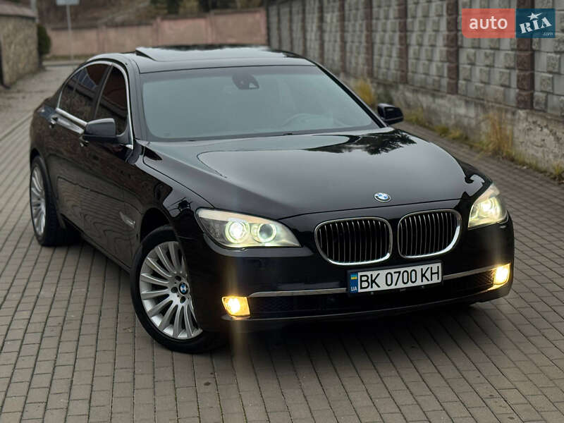 Седан BMW 7 Series 2008 в Ровно