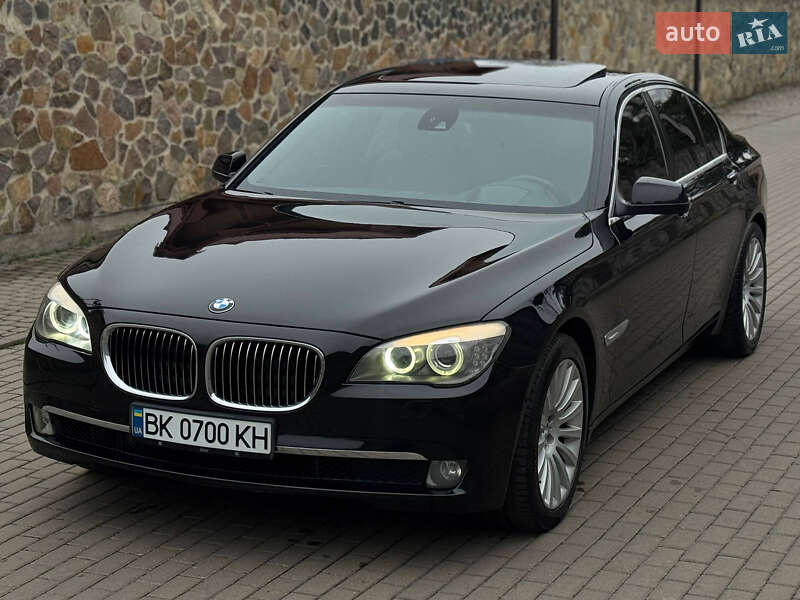Седан BMW 7 Series 2008 в Ровно