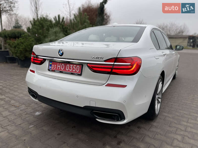 Седан BMW 7 Series 2017 в Луцке