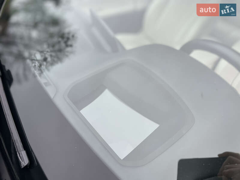 Седан BMW 7 Series 2017 в Луцке