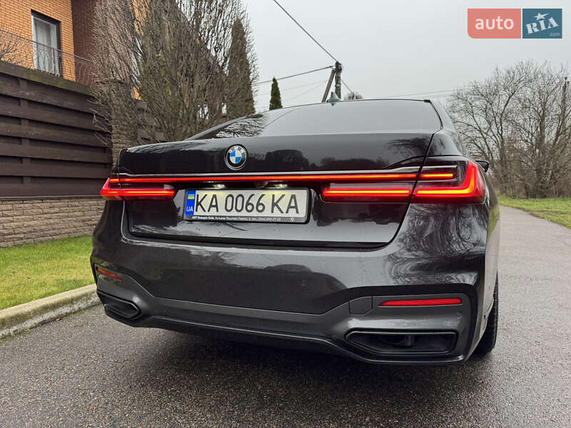 Седан BMW 7 Series 2022 в Києві