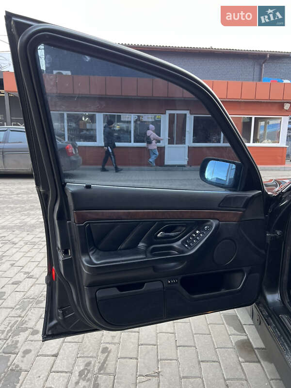 Седан BMW 7 Series 1998 в Сумах