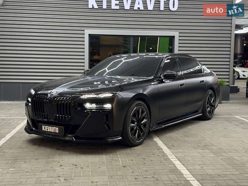 Седан BMW 7 Series 2022 в Киеве фото 16 Седан BMW 7 Series 2022 в Киеве