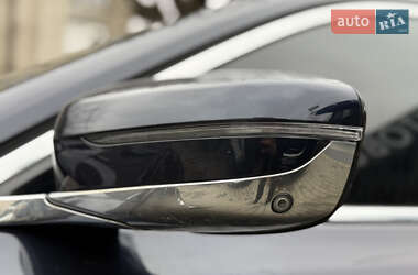 Седан BMW 7 Series 2017 в Черновцах