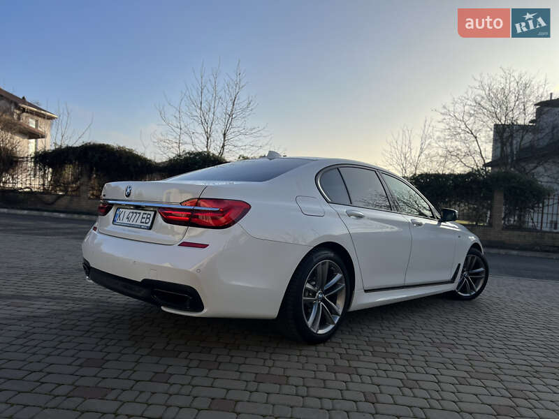 Седан BMW 7 Series 2016 в Киеве фото 12 Седан BMW 7 Series 2016 в Киеве