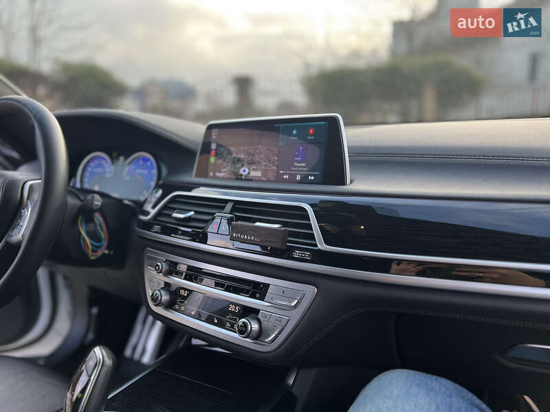Седан BMW 7 Series 2016 в Киеве фото 51 Седан BMW 7 Series 2016 в Киеве