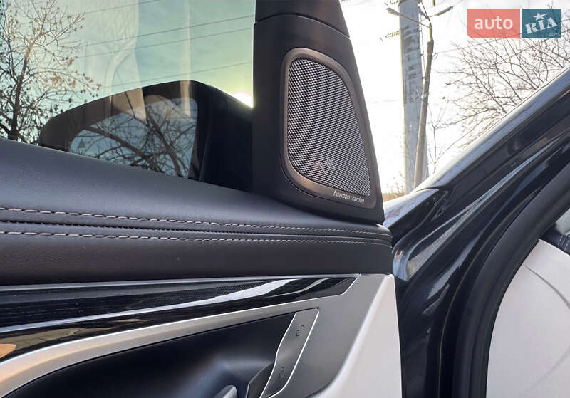 Седан BMW 7 Series 2017 в Одессе