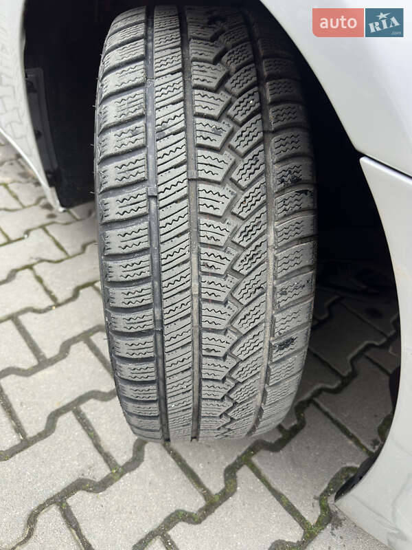 Седан BMW 7 Series 2011 в Хмельницком фото 23 Седан BMW 7 Series 2011 в Хмельницком