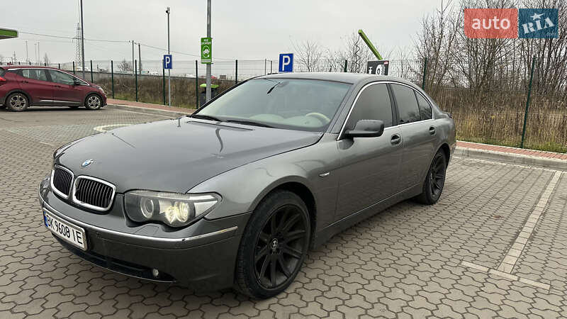 BMW 7 Series 2004