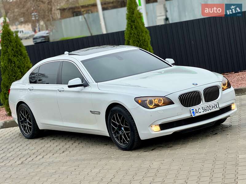 BMW 7 Series 2010
