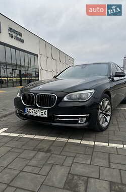 Седан BMW 7 Series 2014 в Луцке