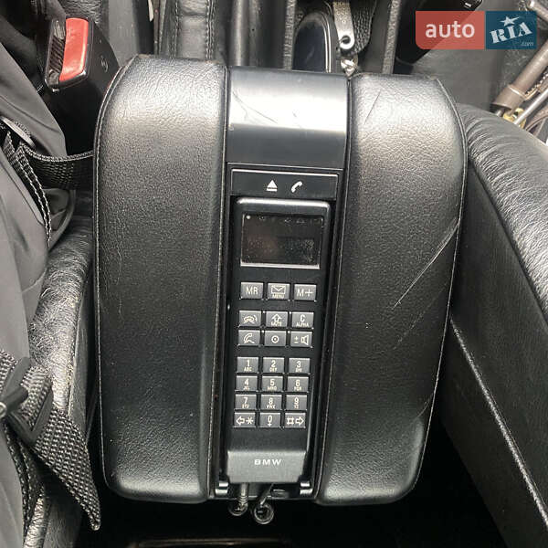 Седан BMW 7 Series 1992 в Дніпрі