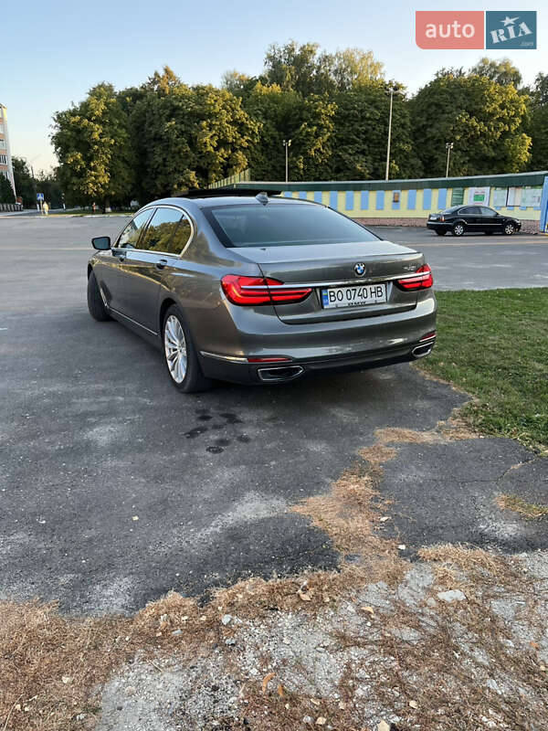 Седан BMW 7 Series 2016 в Підволочиську фото 5 Седан BMW 7 Series 2016 в Підволочиську