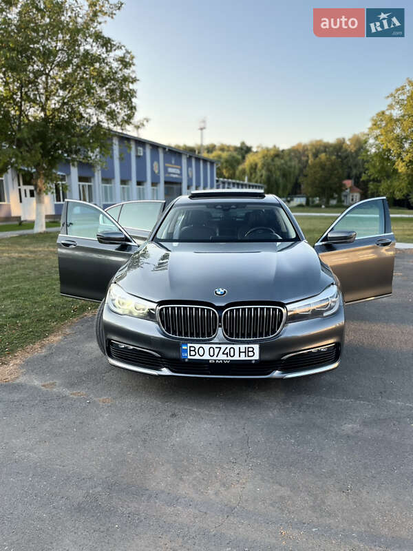 Седан BMW 7 Series 2016 в Підволочиську фото 15 Седан BMW 7 Series 2016 в Підволочиську
