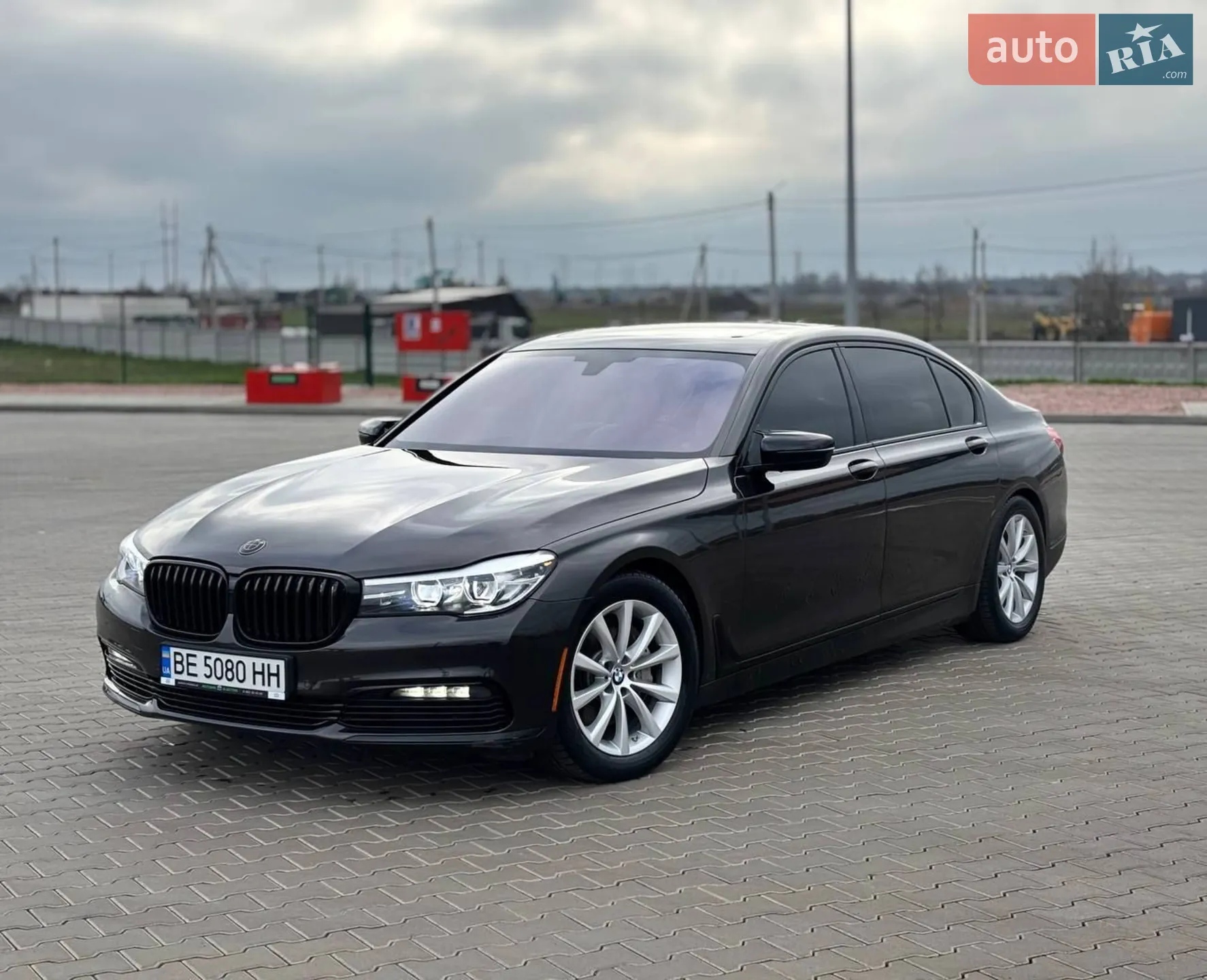 2015 BMW 7er - мініатюра 2
