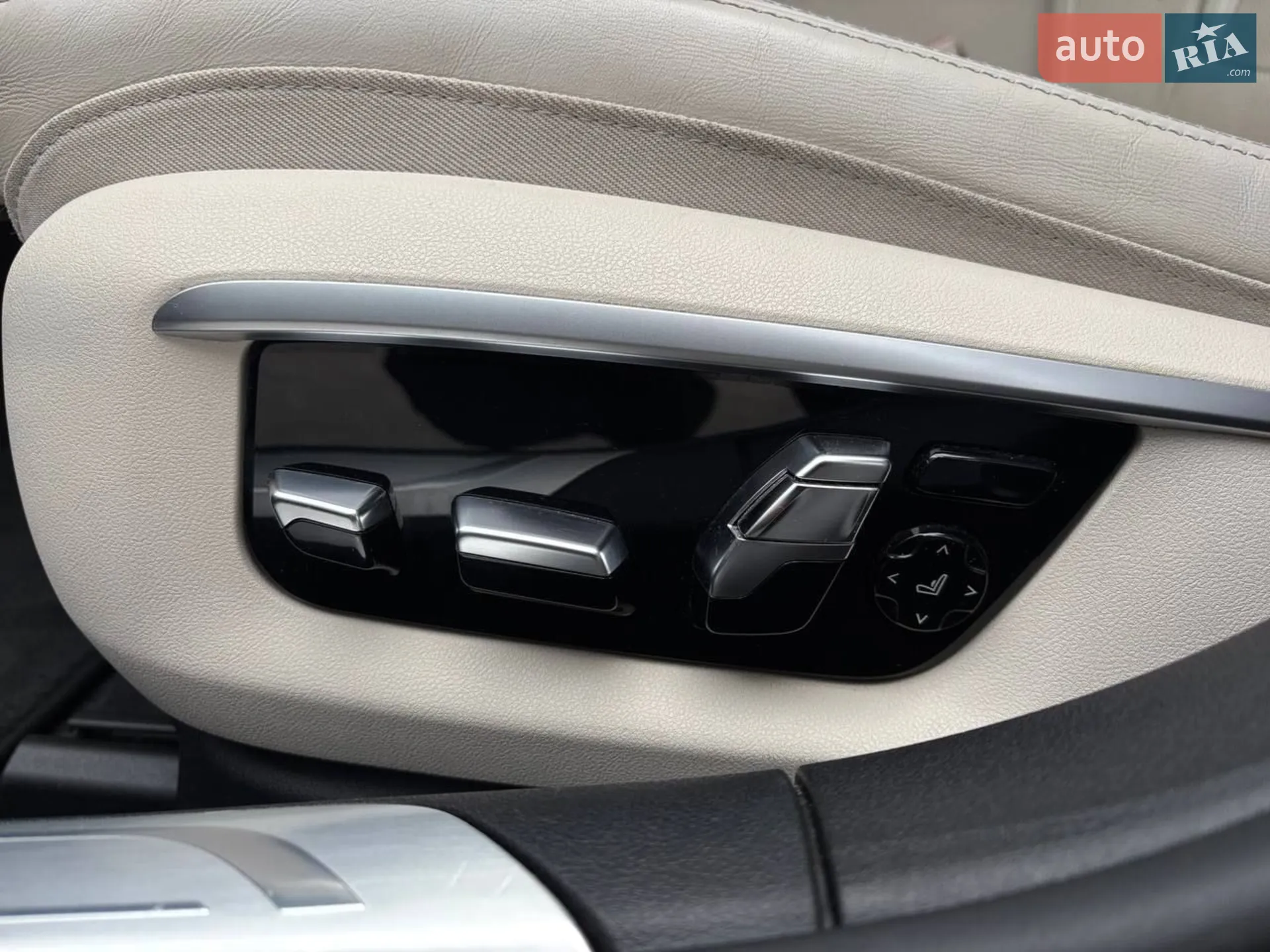 2015 BMW 7er - мініатюра 17