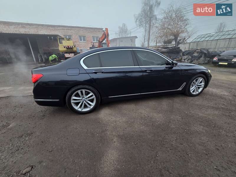 Седан BMW 7 Series 2016 в Шептицькому