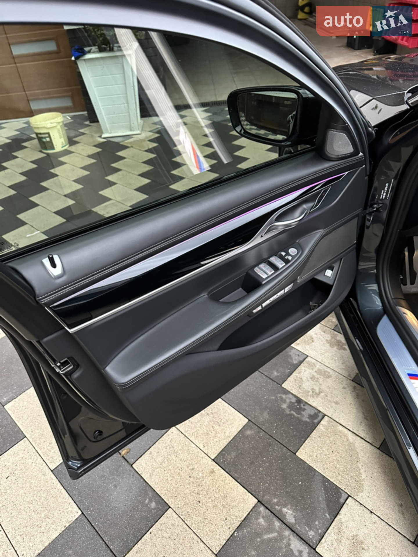 2017 BMW 7er - мініатюра 3