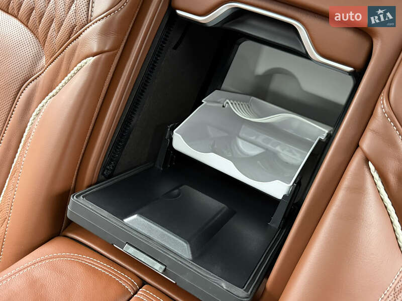 Седан BMW 7 Series 2016 в Луцьку