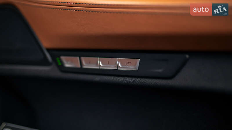 Седан BMW 7 Series 2017 в Черновцах фото 68 Седан BMW 7 Series 2017 в Черновцах