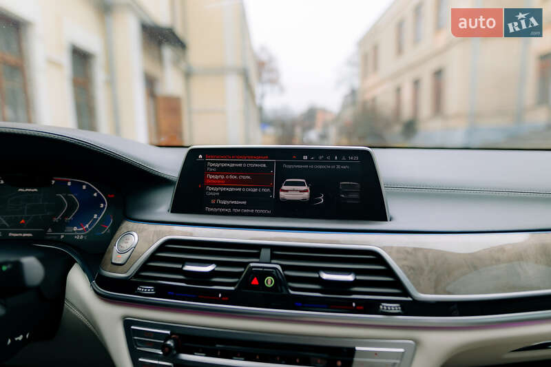 Седан BMW 7 Series 2019 в Вінниці