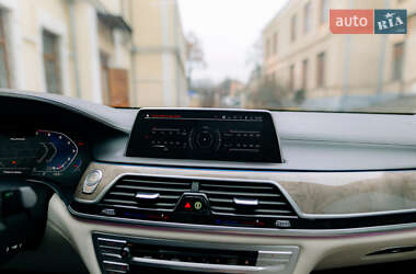 Седан BMW 7 Series 2019 в Вінниці