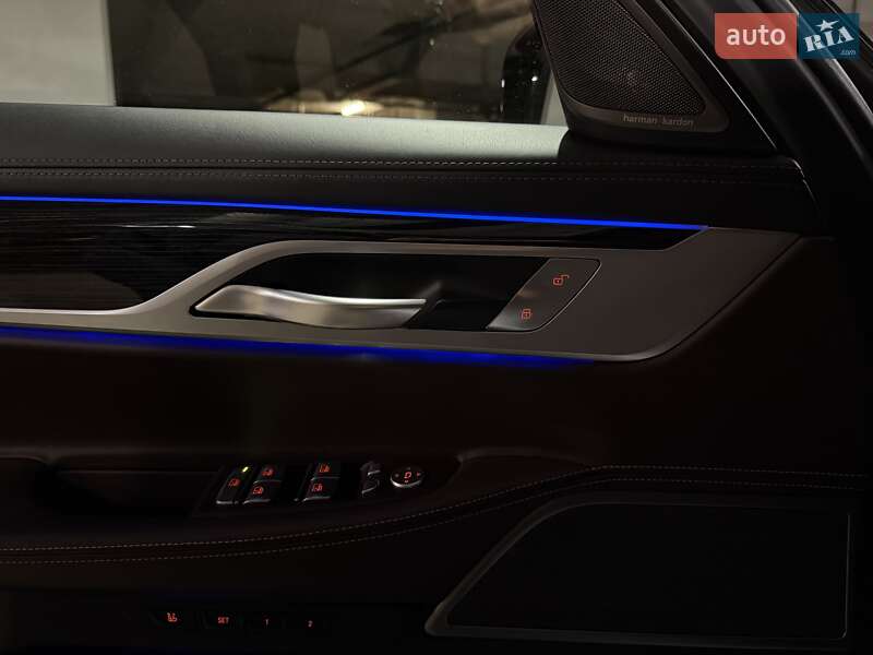 Седан BMW 7 Series 2022 в Киеве фото 24 Седан BMW 7 Series 2022 в Киеве
