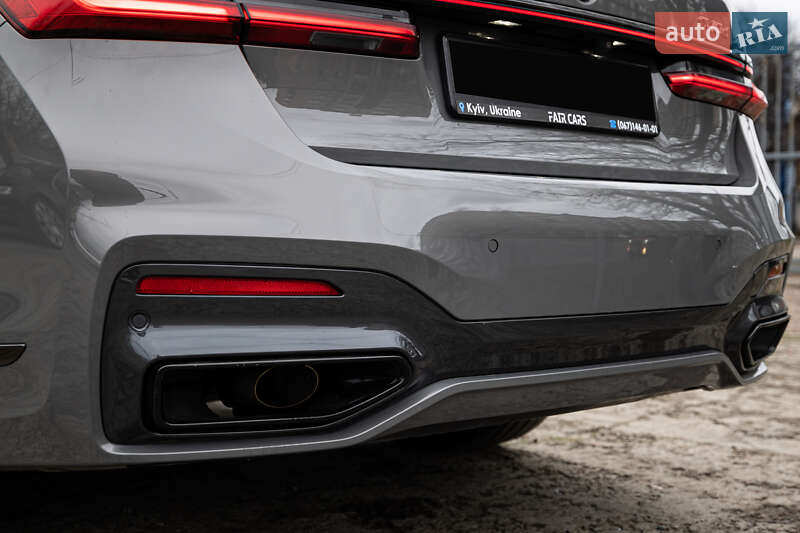 Седан BMW 7 Series 2022 в Києві