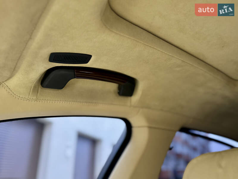 Седан BMW 7 Series 2010 в Хмельницькому