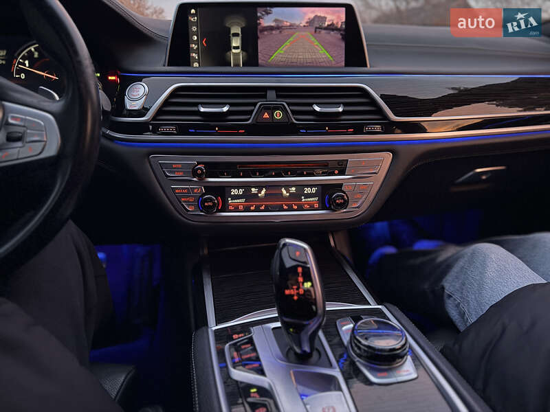 Седан BMW 7 Series 2018 в Одесі фото 33 Седан BMW 7 Series 2018 в Одесі