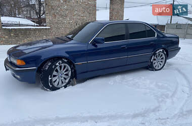 Седан BMW 7 Series 2000 в Ровно