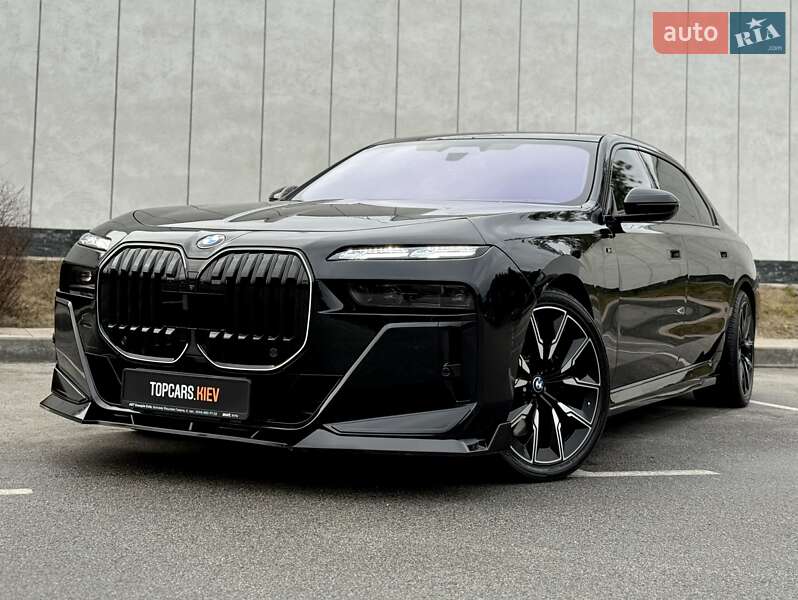 Седан BMW 7 Series 2023 в Киеве