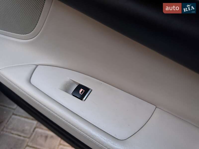 Седан BMW 7 Series 2011 в Одесі фото 64 Седан BMW 7 Series 2011 в Одесі