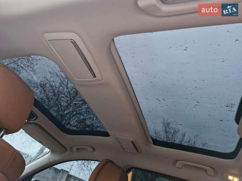 Седан BMW 7 Series 2015 в Миколаєві