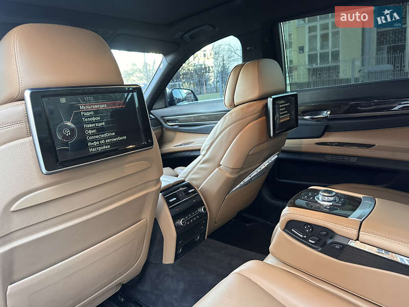 Седан BMW 7 Series 2012 в Києві