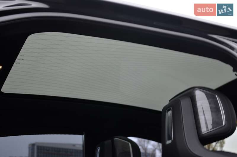 Седан BMW 7 Series 2024 в Киеве