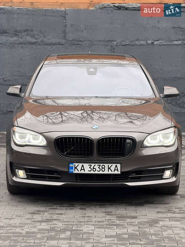 Седан BMW 7 Series 2012 в Киеве