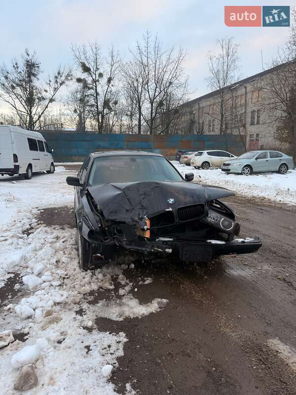 Седан BMW 7 Series 1998 в Ужгороде