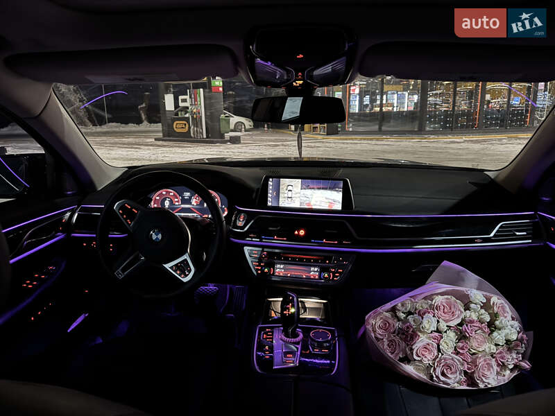 Седан BMW 7 Series 2016 в Киеве