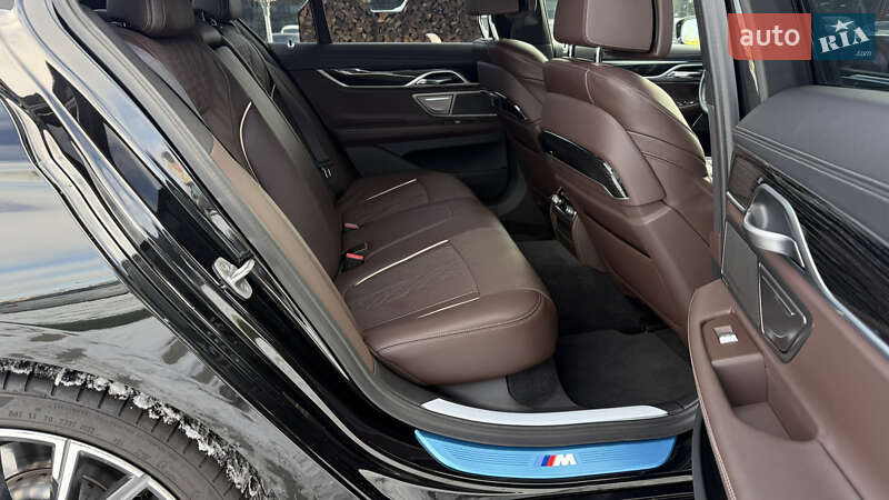 Седан BMW 7 Series 2022 в Одесі