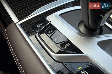 Седан BMW 7 Series 2022 в Одесі