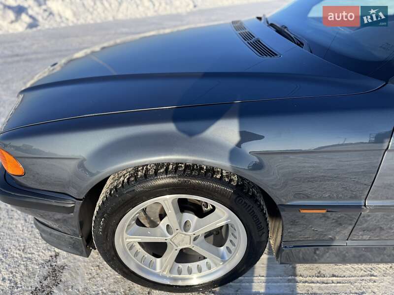 Седан BMW 7 Series 2001 в Ровно