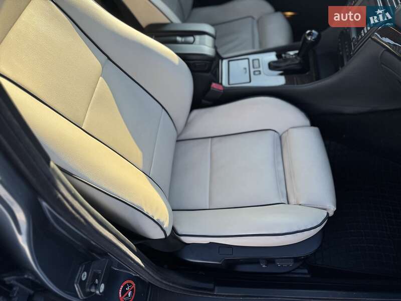 Седан BMW 7 Series 2001 в Ровно