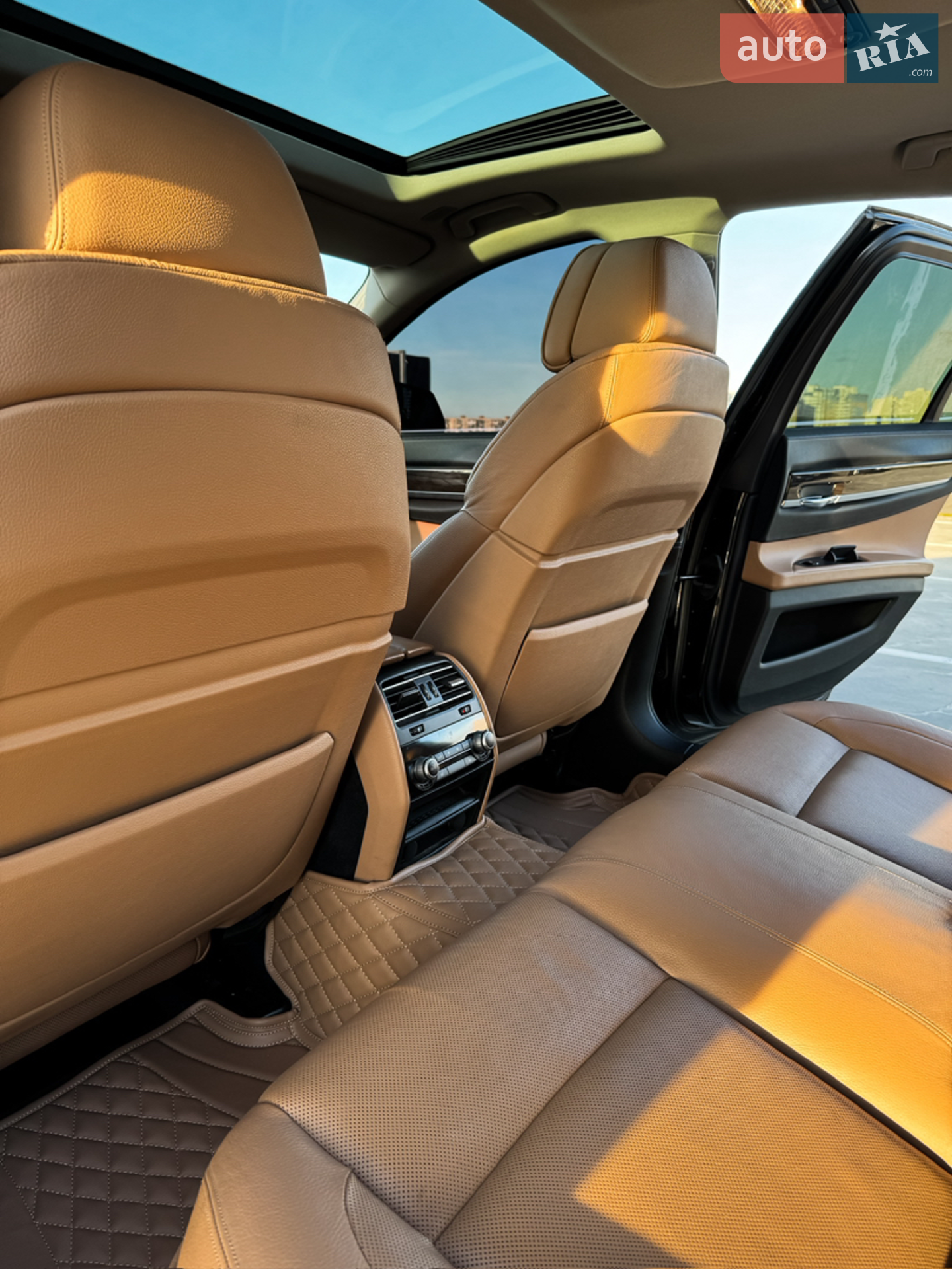 2012 BMW 7er - мініатюра 16