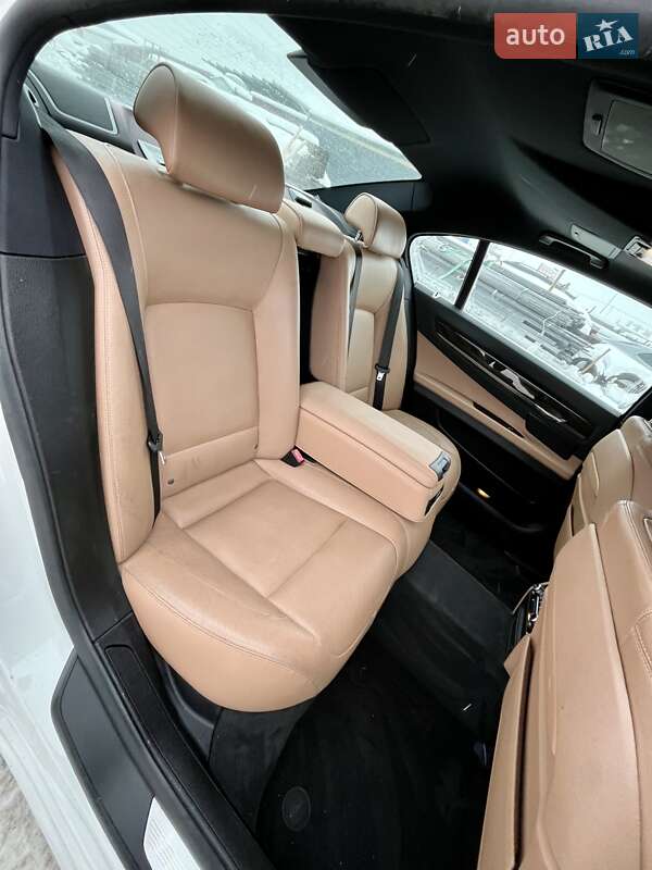 Седан BMW 7 Series 2015 в Львове фото 33 Седан BMW 7 Series 2015 в Львове