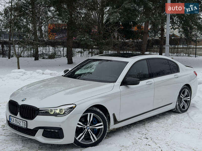 Седан BMW 7 Series 2015 в Киеве фото 12 Седан BMW 7 Series 2015 в Киеве