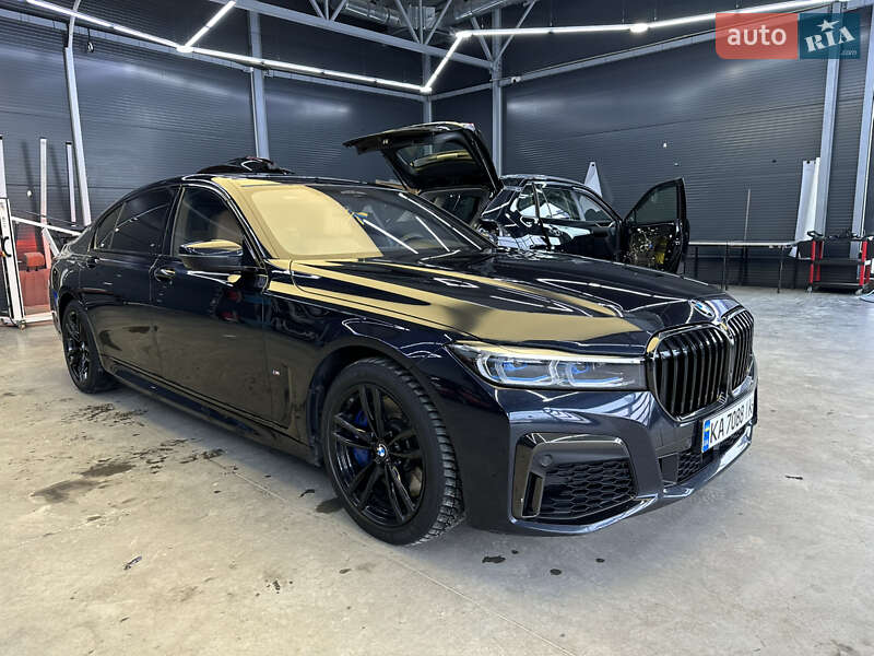 Седан BMW 7 Series 2019 в Киеве фото 3 Седан BMW 7 Series 2019 в Киеве