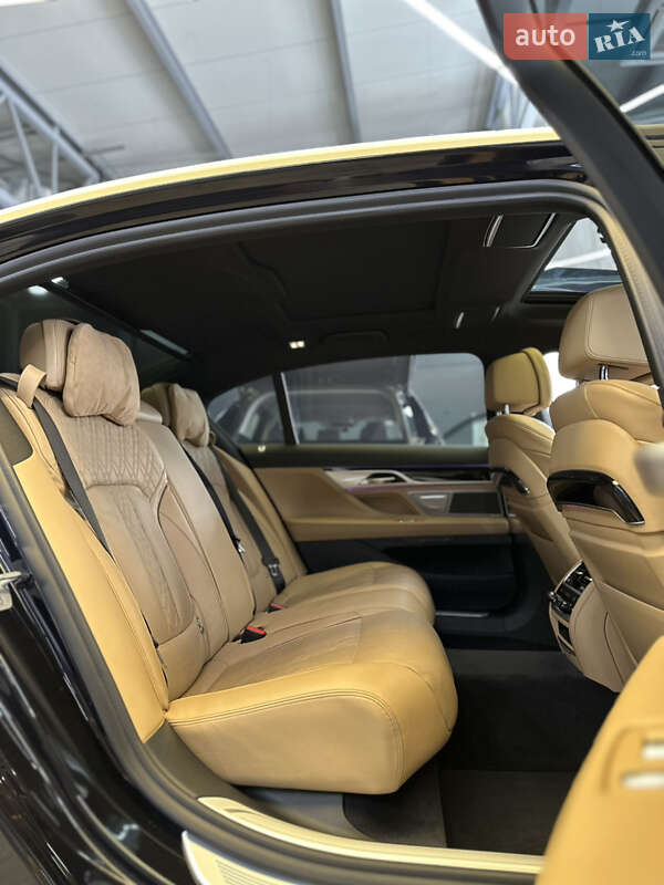 Седан BMW 7 Series 2019 в Киеве фото 9 Седан BMW 7 Series 2019 в Киеве