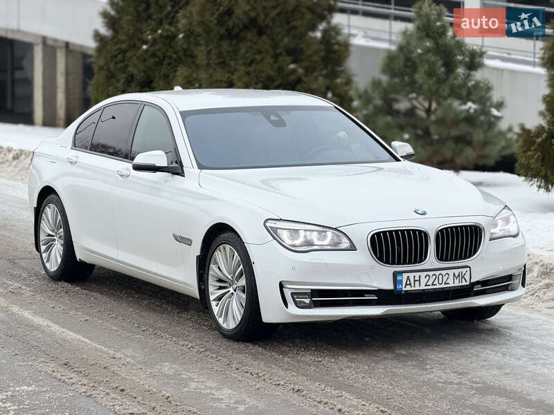 BMW 7 Series 2012 BMW 7 Series 2012